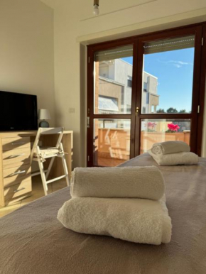 Smart Stay - La tua casa con Parcheggio Latina